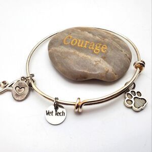 Vet tech Animal lover hospital veterinarian bracelet charm jewelry‎